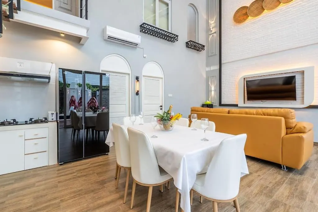 Luxury Villa Belvedere Bali In Seminyak